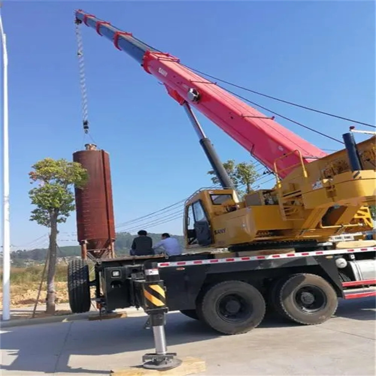 云溪专业吊车租赁多少钱