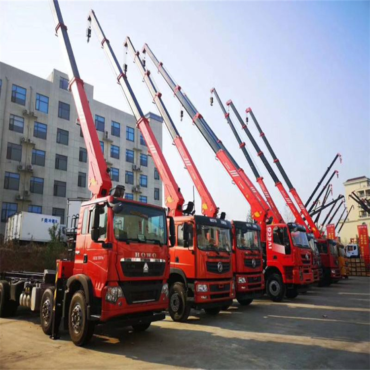 云溪租专业吊车电话