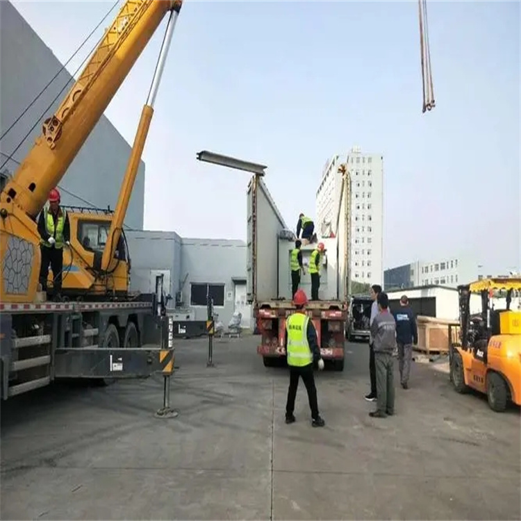 云溪如何找到附近的吊车救援服务