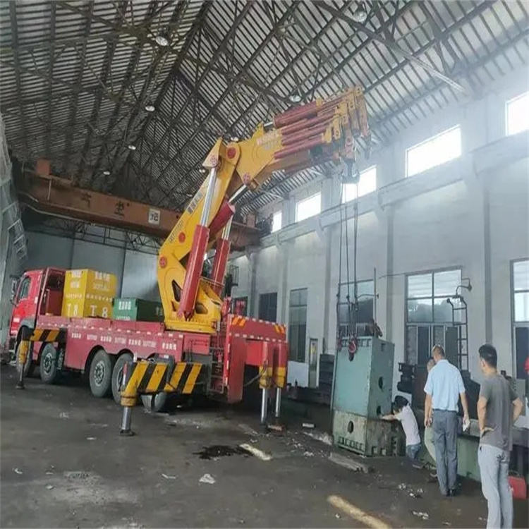 云溪速查！附近自卸吊车租赁电话及租赁全攻略